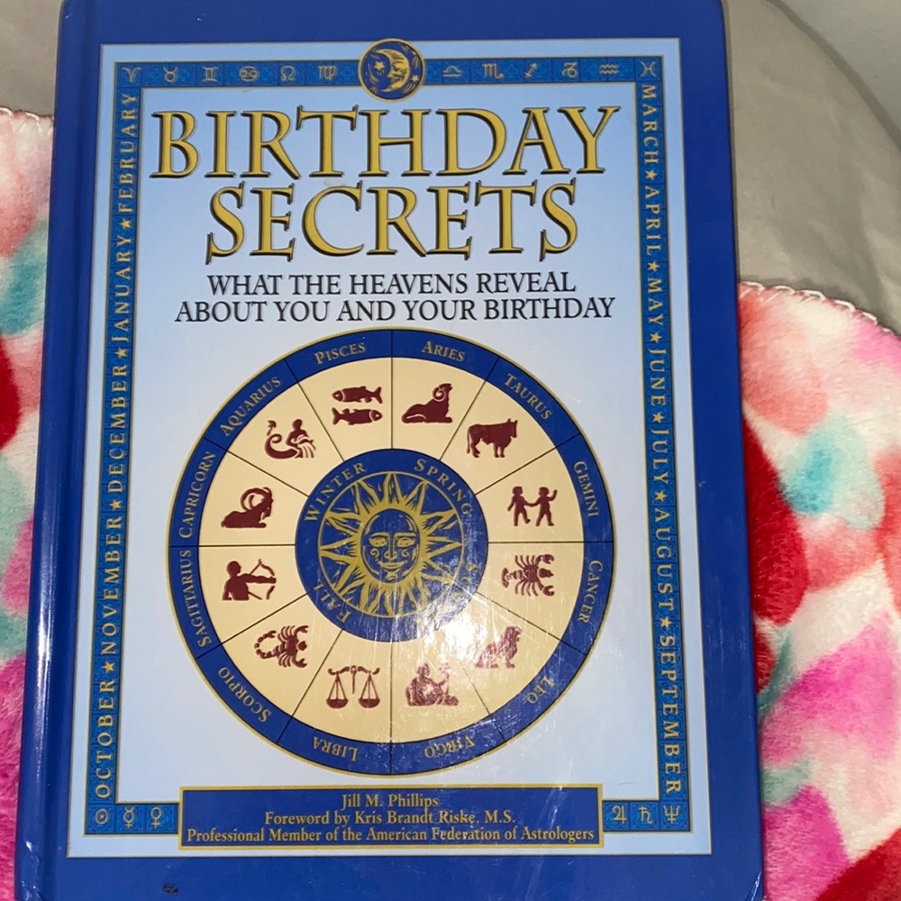 Horoscope book, negotiable